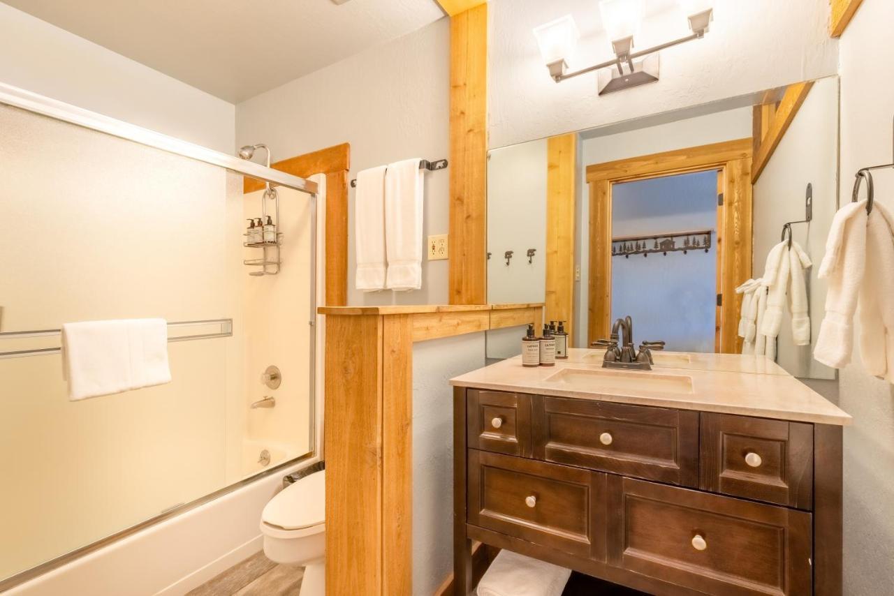 Hotel Style Room In The Timber Creek Lodge Condo Truckee Extérieur photo